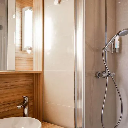 Quality Hotel, Star Premium