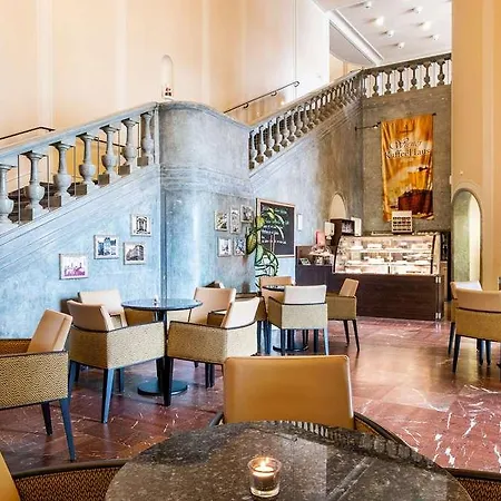 Quality Hotel, Star Premium
